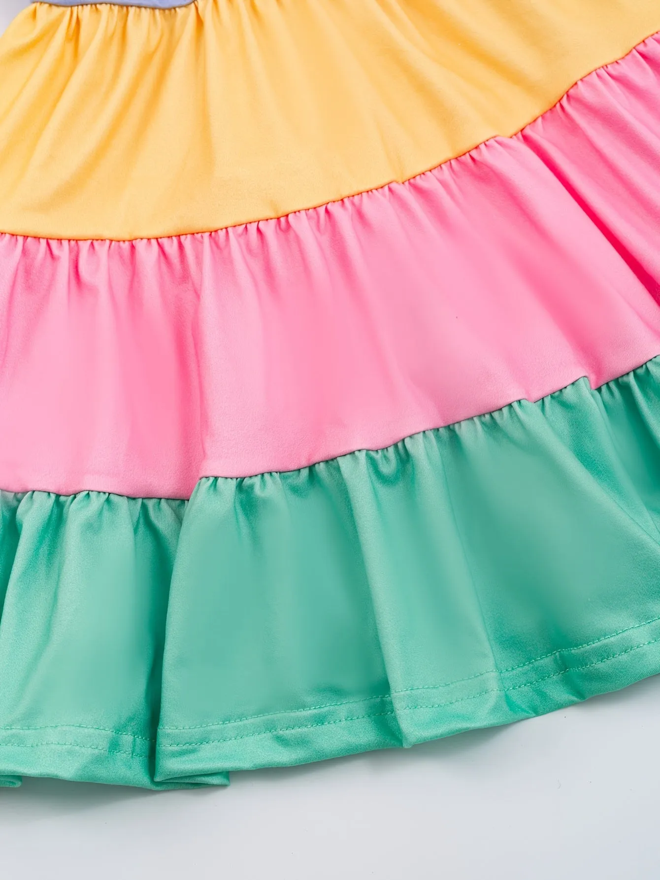 2pcs Girls Summer Dress Set - Vibrant Splicing Colorblock with Flutter Ruffles & Rainbow Print - Perfect Matching Ensemble for Fun in the Sun