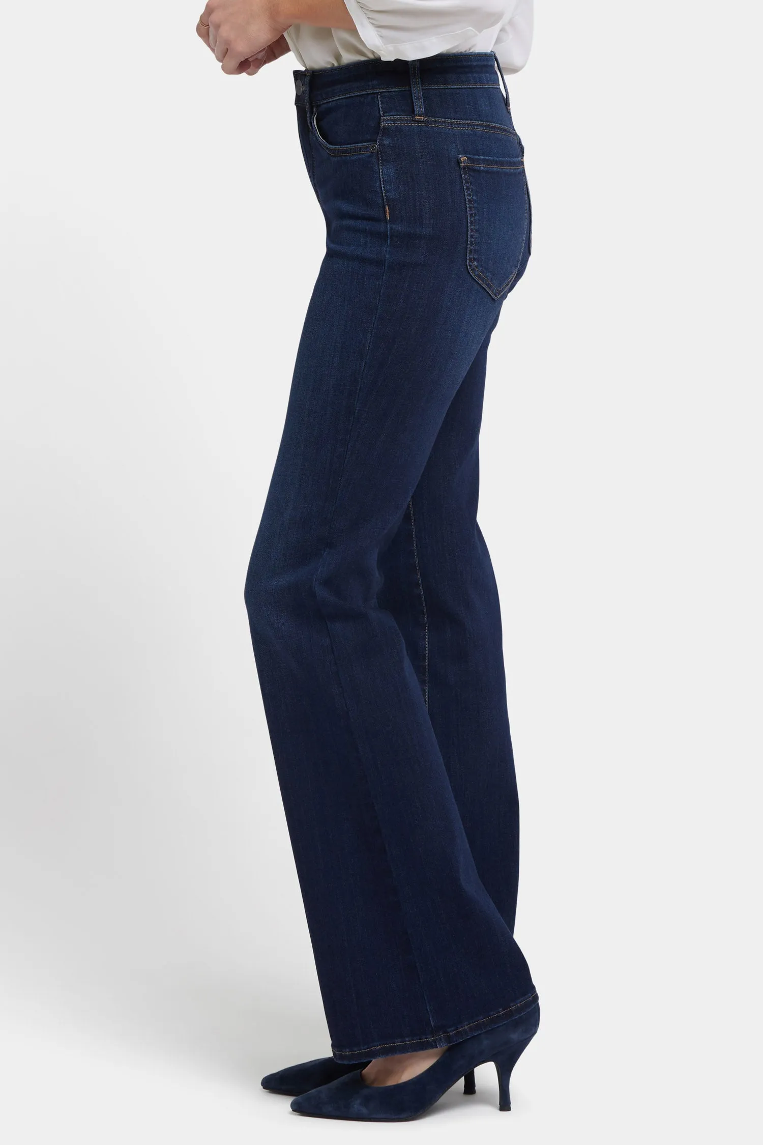 Ava Flared Jeans - River Bridge