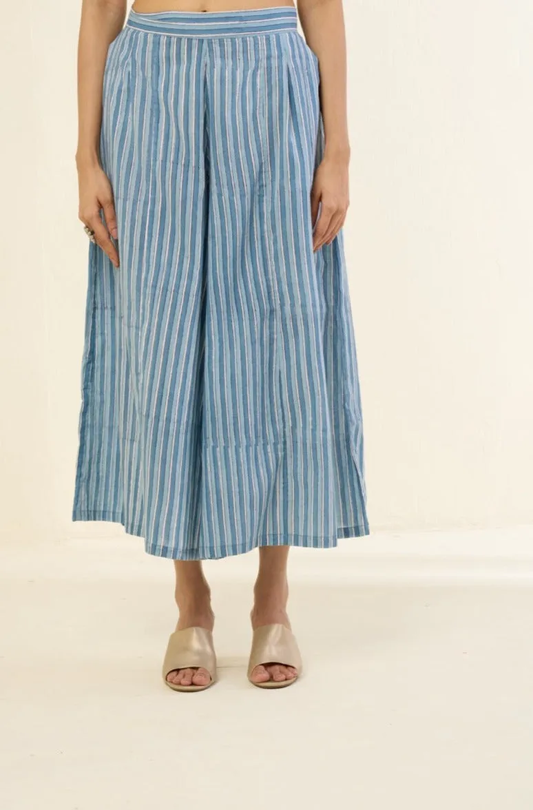 box pleated culotte - blue grey printed stripes