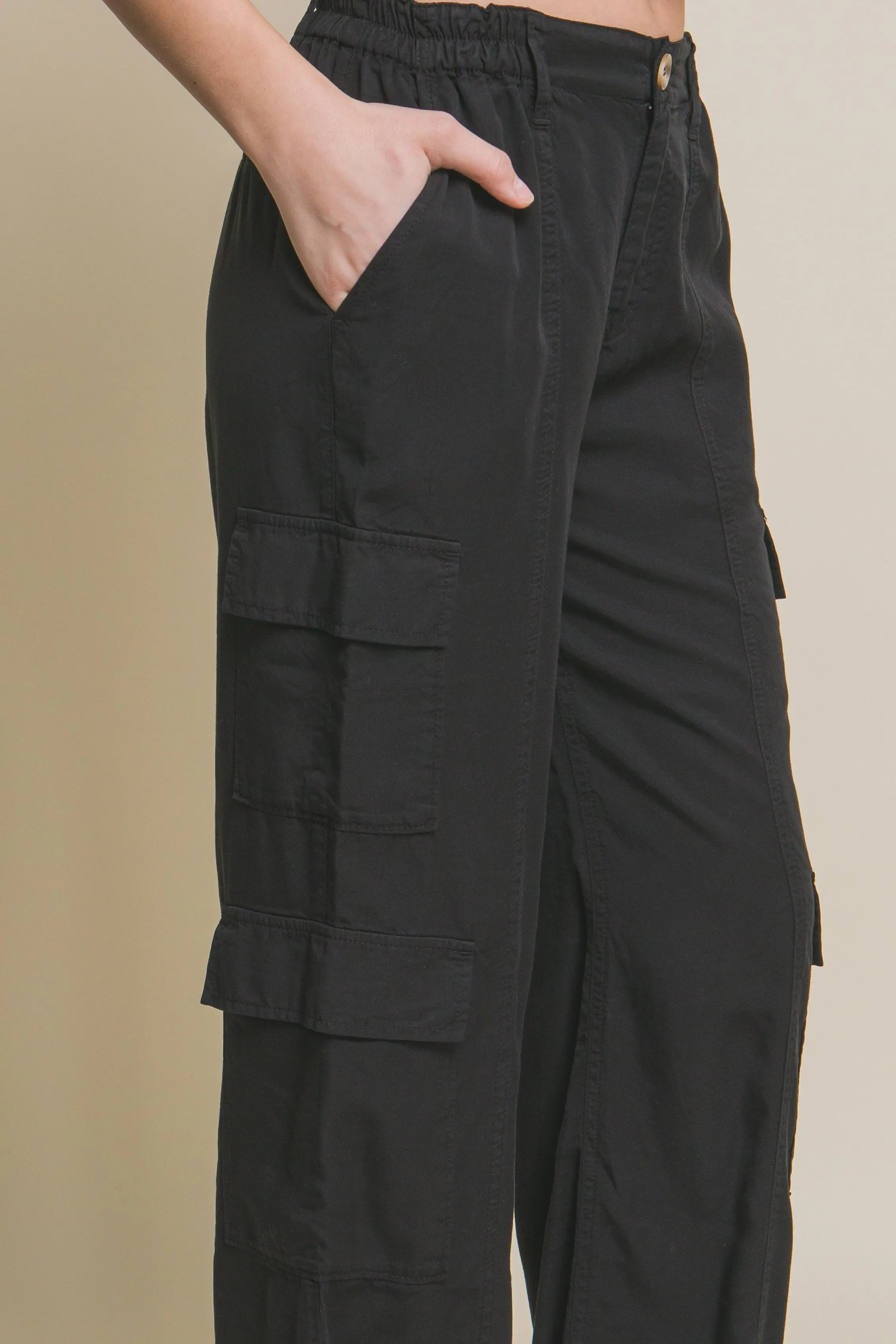 Full-length Women's Tencel Pants With Cargo Pockets