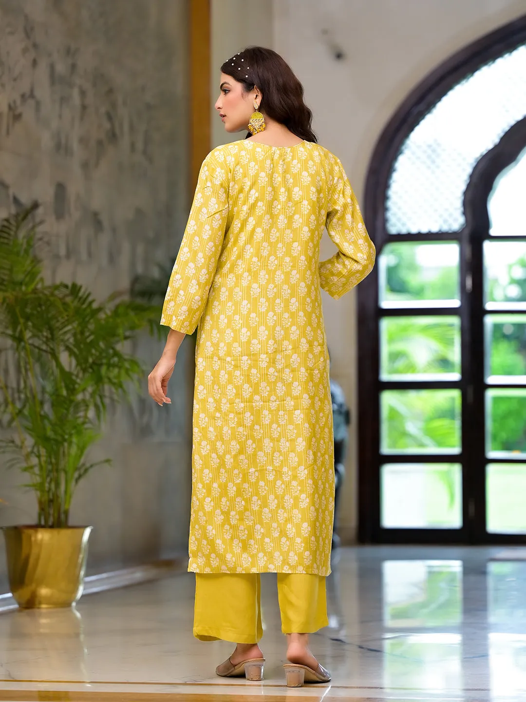 Jashvi Yellow Printed Muslin Straight Kurta & Trouser with Dupatta