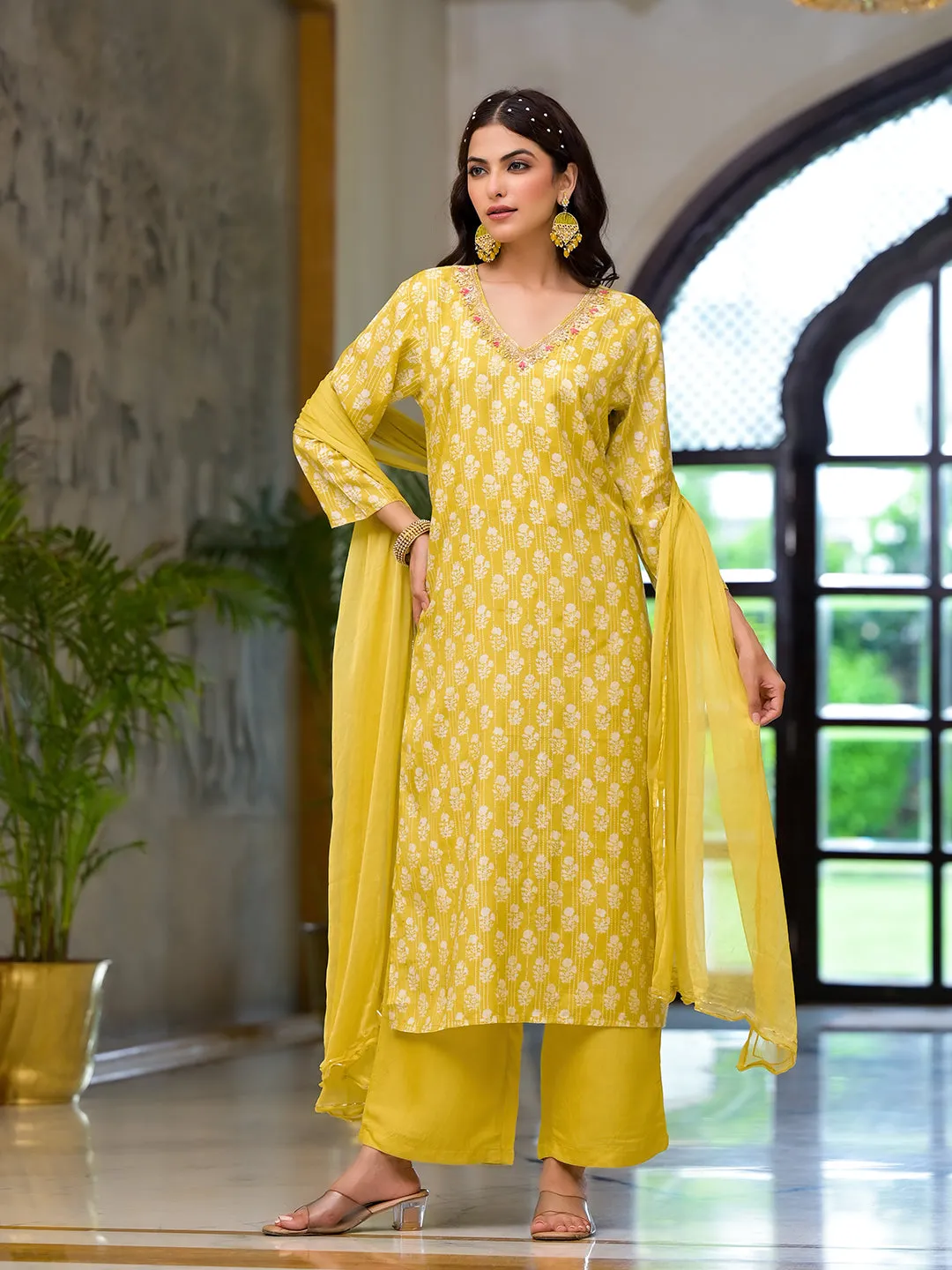 Jashvi Yellow Printed Muslin Straight Kurta & Trouser with Dupatta