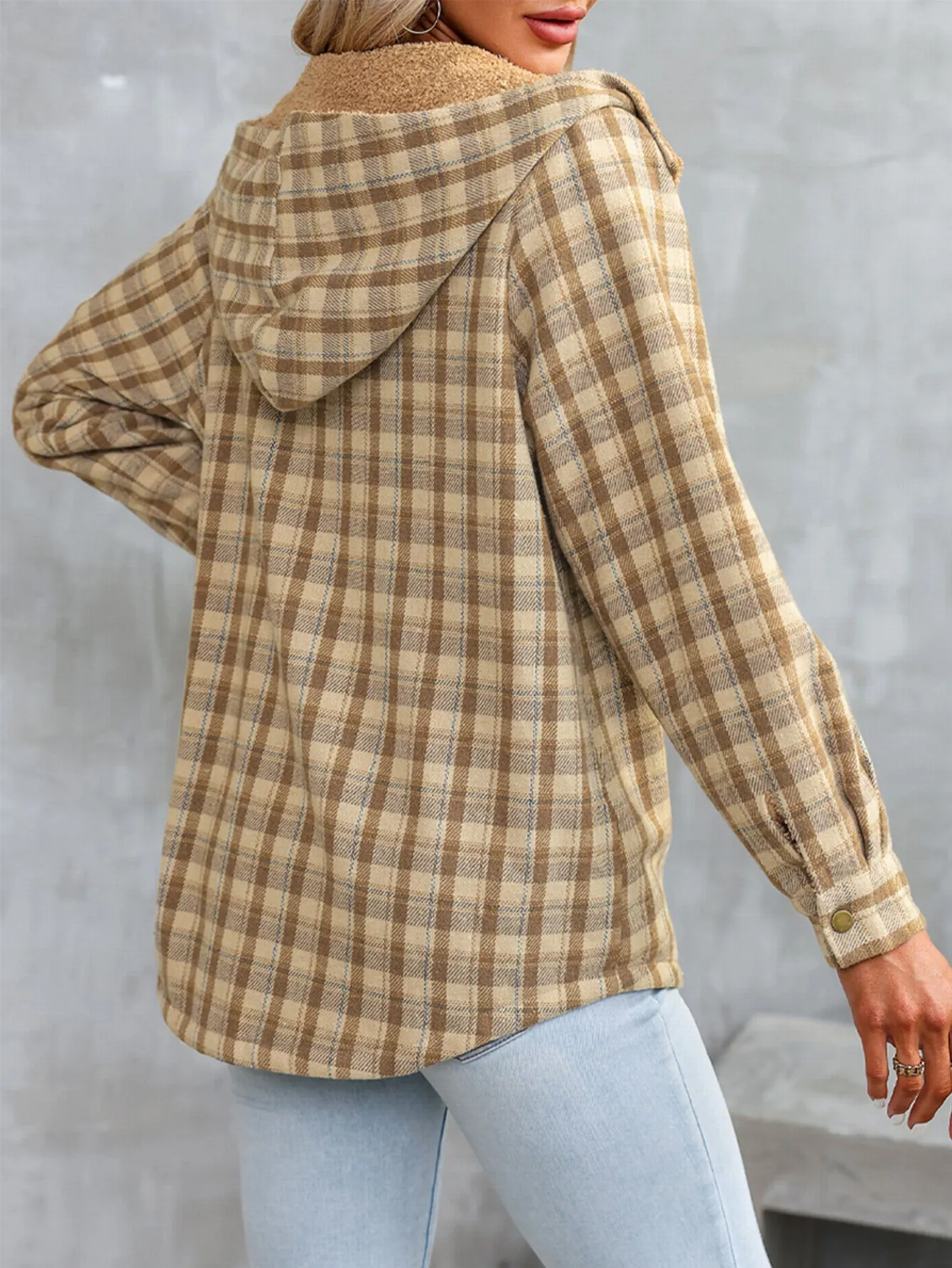 Khaki Plaid Pattern Sherpa Lined Hooded Shacket