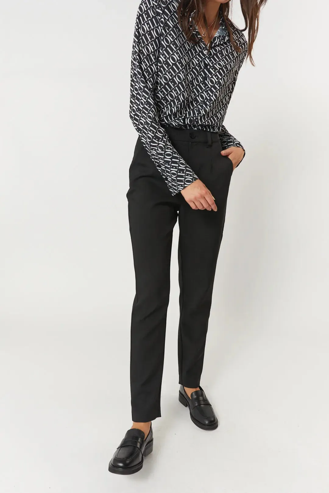 Pantalon tailleur noir | France