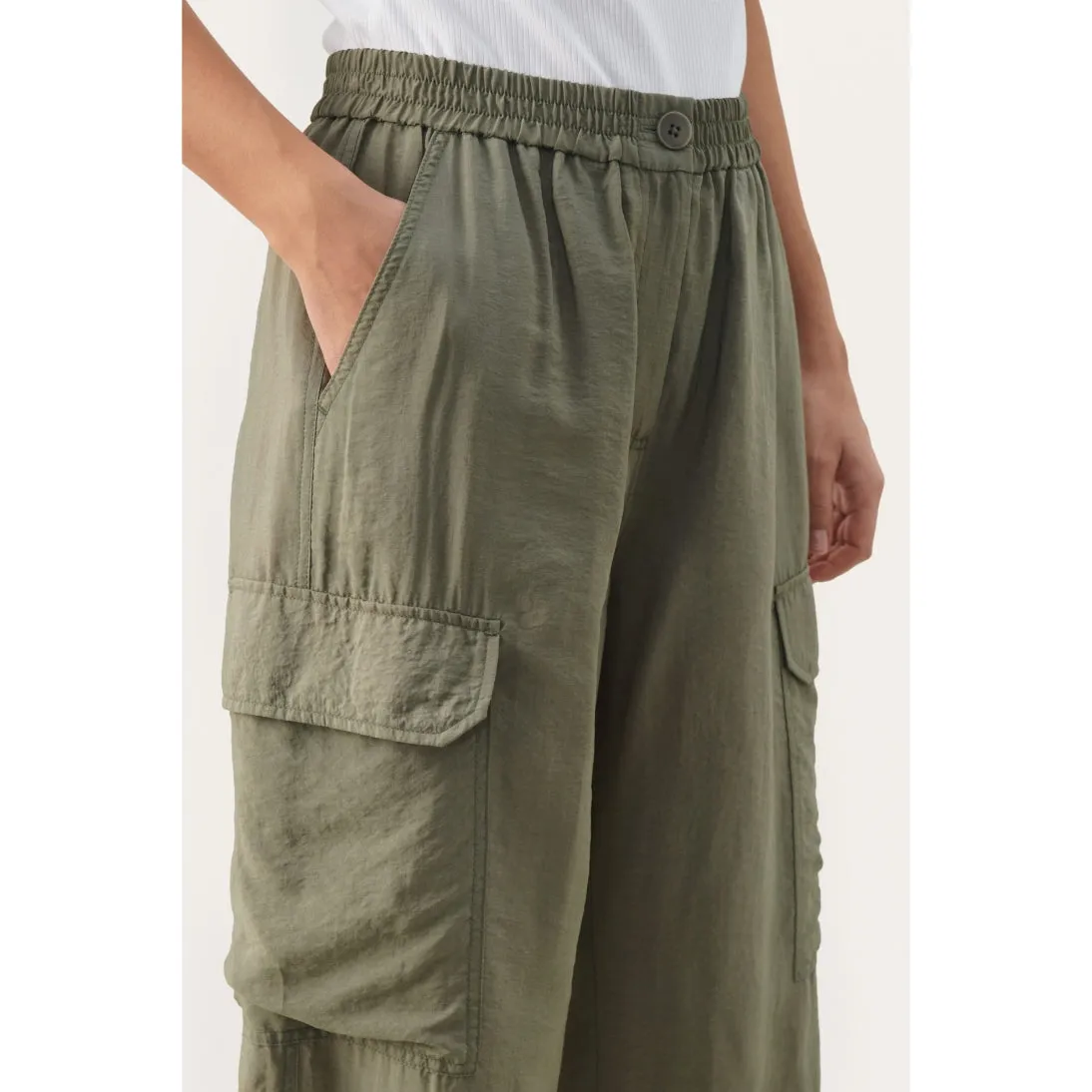 Part Two Era Cargo Trousers In Vetiver 30308457