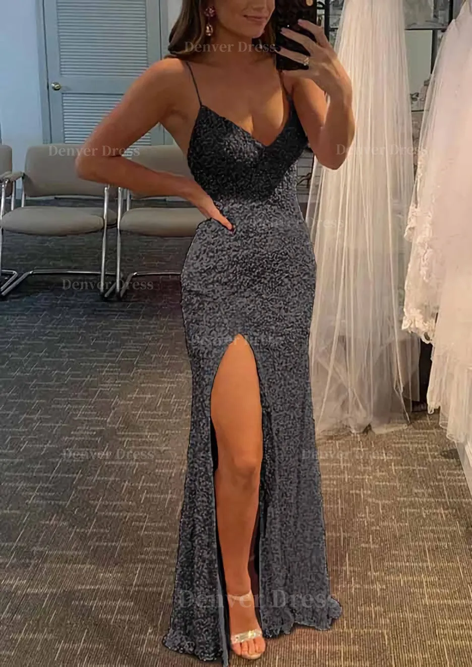 Sheath/Column V Neck Spaghetti Straps Long/Floor-Length Velvet Sequins Prom Dress With Split