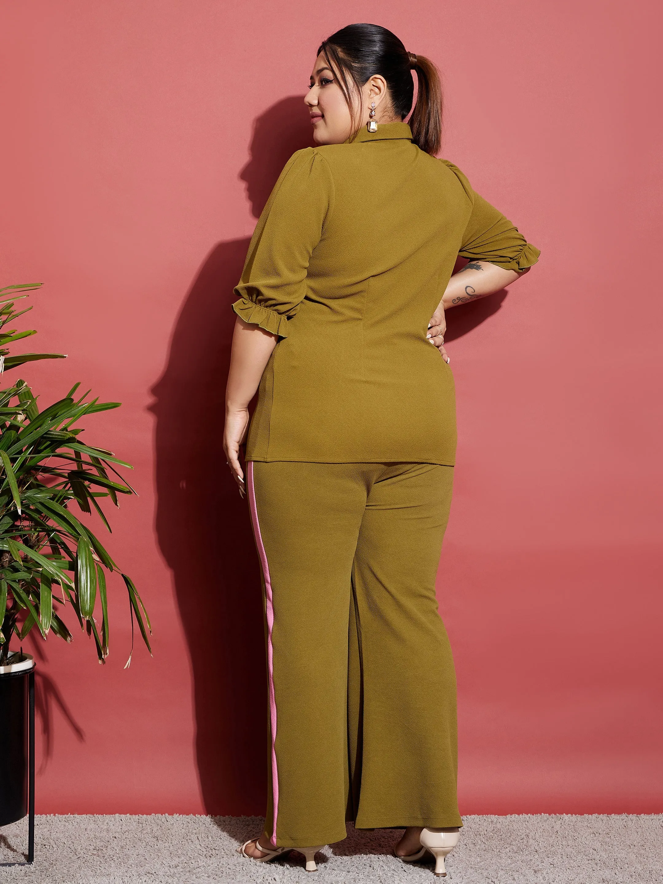 Women Olive Ruched Shirt With Side Tape Pants