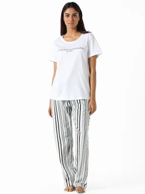 Wunderlove Black & White Striped Relaxed Fit Pyjamas